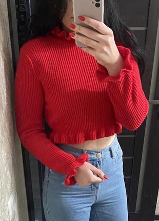 Красная кофта свитер