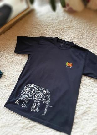 Чоловіча футболка made in sri lanka з принтом