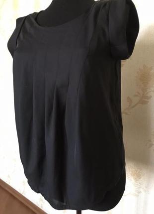 Блузка жіноча чорного кольору без рукавів5 фото