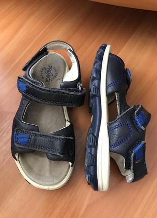 Босоножки primigi 29 р. кожа