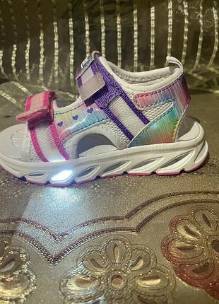 Детская обувь