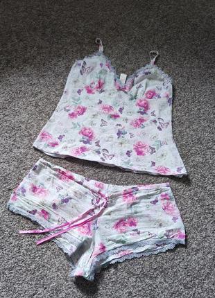 Котоновая летняя пижама в цветочный принт