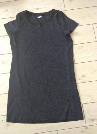 Жіноча сукня