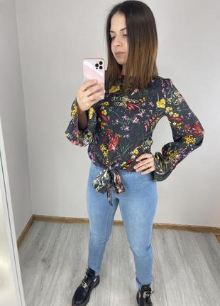Классная блуза в цветы от h&m, новая🔥