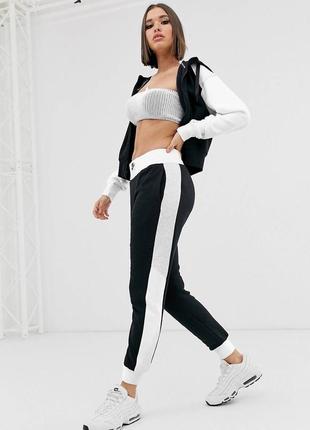 Штани (джоггери) nike air