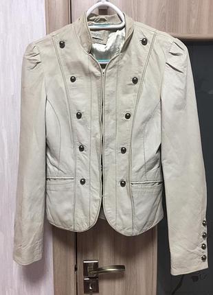 Кожаная курточка next