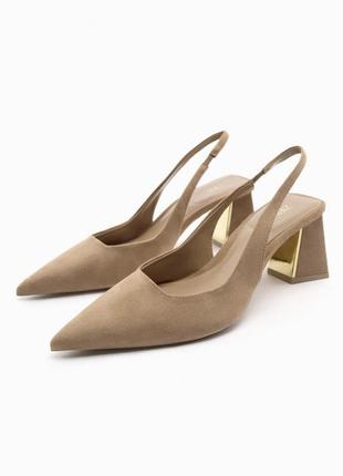 Туфли / босоножки zara