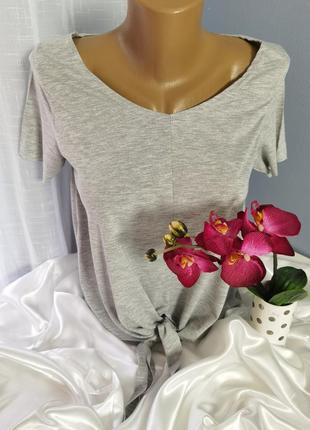 Брендовая трикотажная короткая футболка размера s-m