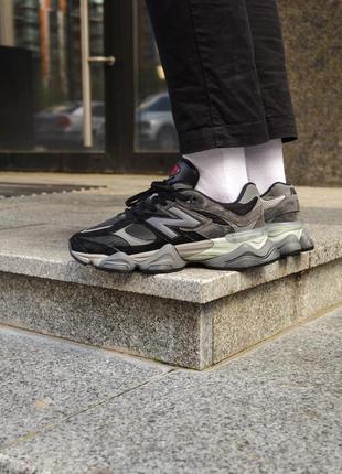 Трендовые, качественные кроссовки new balance 990 v5 990 m990by5 black neon yellow