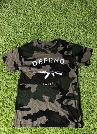 Футболка defend paris