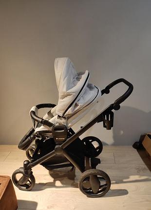 Коляска  2 в 1 invictus v-plus light grey