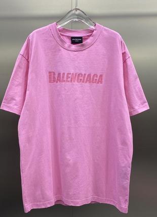 Футболка в стиле balenciaga