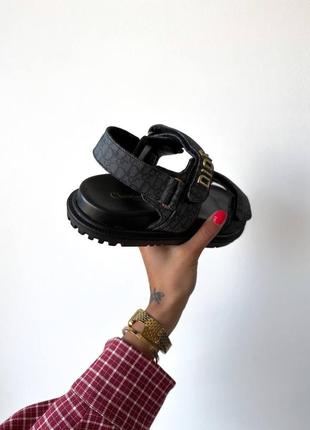 Летние сандалии в стиле dior slippers logo black2 фото