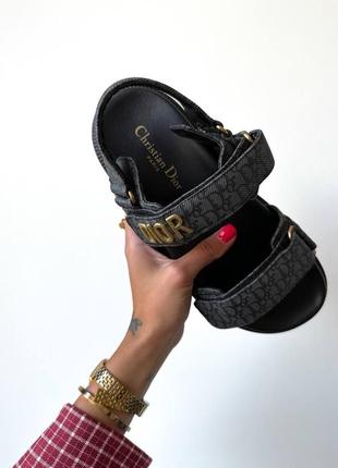 Летние сандалии в стиле dior slippers logo black7 фото