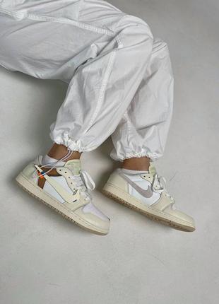 Кросівки nike jordan 1 low og custom light khaki white3 фото