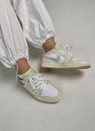 Кросівки nike jordan 1 low og custom light khaki white2 фото