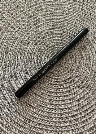 Ультрачерная люксовая подводка - лайнер для глаз pat mcgrath perma precision liquid eyeliner