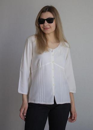 Блуза вінтаж бежева з вишивкою. сорочка