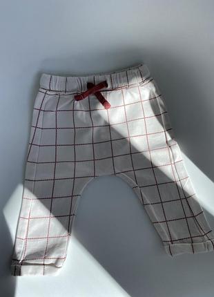 Теплые штанишки на флисе от m&s на 6-9 месяцев. рост 68-74 см.