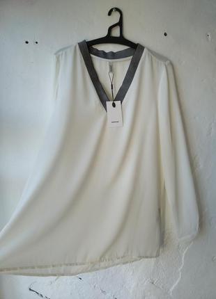 Новая воздушная женская белая блуза от soyaсoncept  размер l