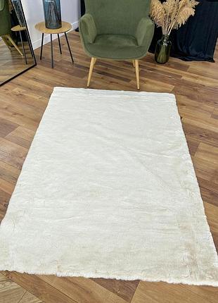 Штучне хутро кролика 1.8x2.5м на прогумованій основі 0161 молочний