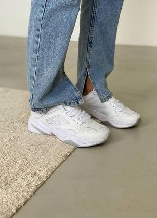 Білі шкіряні кросівки nike m2k tekno triple white (найк м2к текно 364 фото