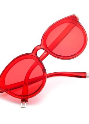 Сонцезахисні напівпрозорі червоні великі окуляри з димчастою лінзою червоного кольору2 фото