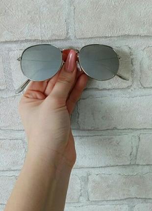 Округлі окуляри від сонця з тонкою металевою срібною оправою срібне дзеркало2 фото
