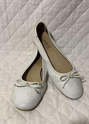 Балетки женские белые женские туфли размер 5