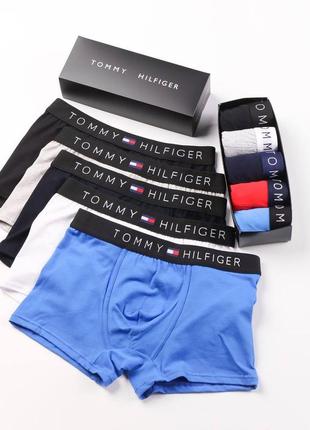 Подарочный набор мужских трусов tommy hilfiger. боксерки. 5 шт в наборе