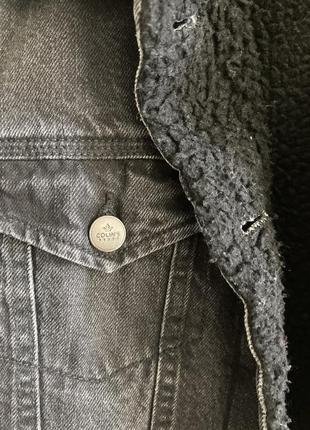 Утеплена жіноча джинсівка4 фото