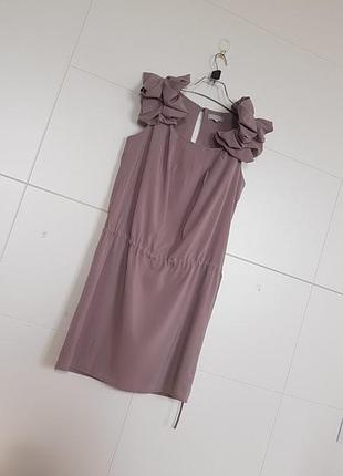 Красиве бежеве плаття міні