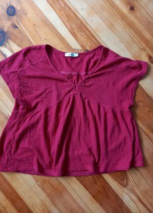 Яркая футболка💗