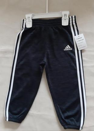 Новий дитячий спортивний костюм adidas, розмір 18м, оригінал.3 фото