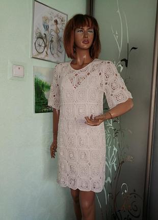 Актуальное котоновое  платье кроше  lili&lola