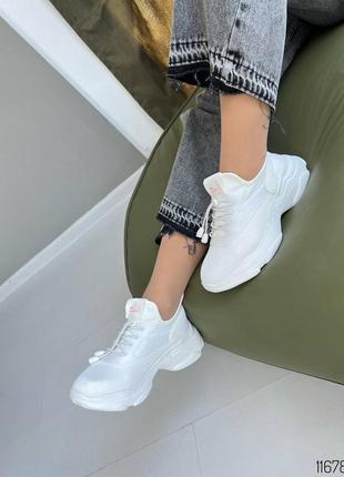 🎗️ кроссовки текстильные