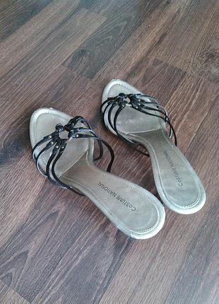 Вишукані жіночі босоніжки, шльопанці сostume national 38,5 р.