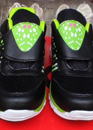 Кросівки для хлопчика дівчинки сітка чорні із зеленим 31 (20)5 фото