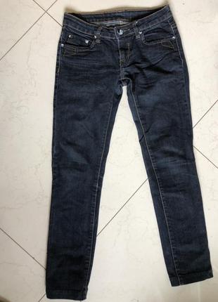 Джинси жіночі