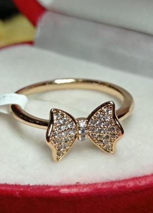 Красивая позолоченная кольца-бабочка с белыми цирконами 😍🦋 размер 18,5.1 фото