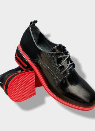 Женские туфли лакованная кожа a5600 euromoda, черные5 фото