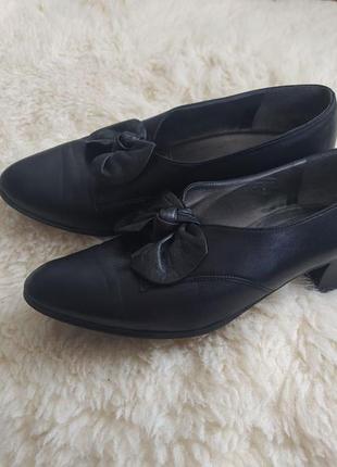 Ara flair шкіряні туфлі з бантом, 25,5 см, німеччина