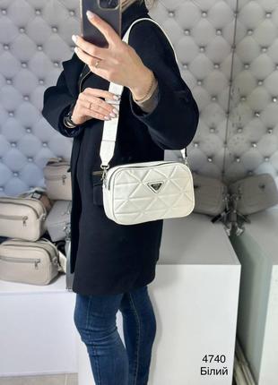 Стеганая женская сумочка через плечо на широком ремне кросс-боди сумка клатч экокожа3 фото