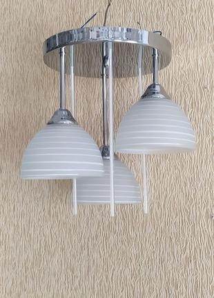 Люстра на 3 плафона