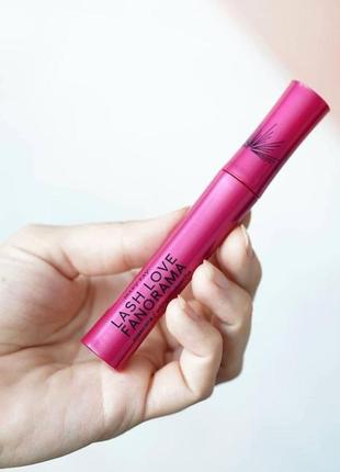 Новинка 🤩 туш для вій lash love fanorama mary kay1 фото