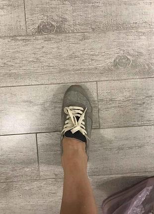 Кросівки zara