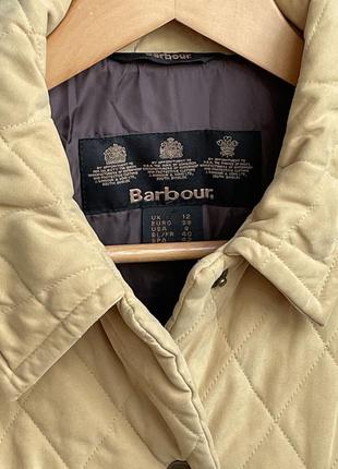 Стеганая куртка barbour женская4 фото