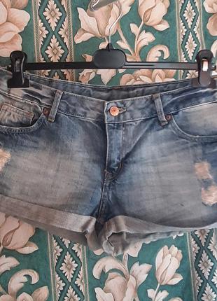 Женские шорты джинсовые короткие потертые рваные