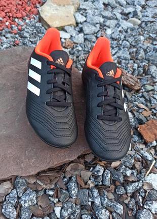 Оригінал adidas predator 18.4