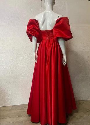 Вечірня сукня